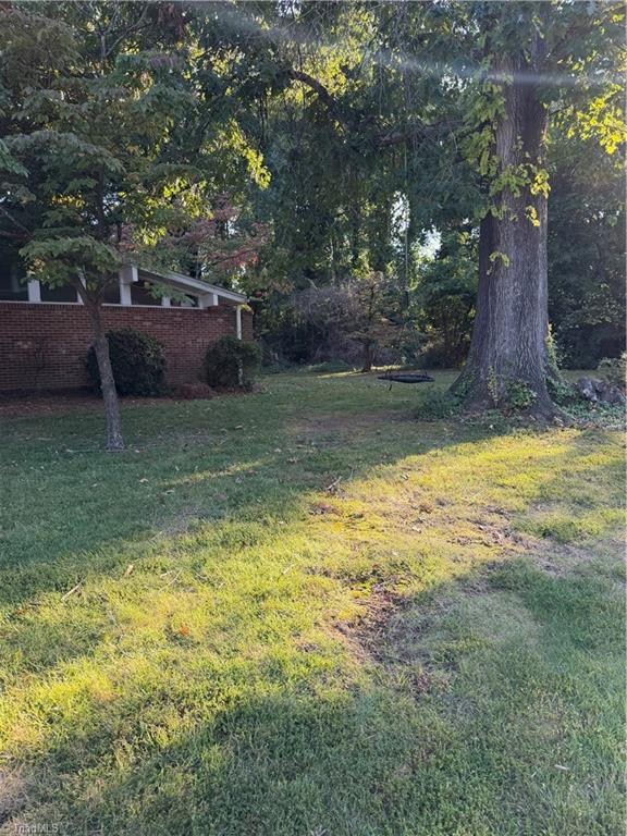 210 Devonway Street Property Photo 4