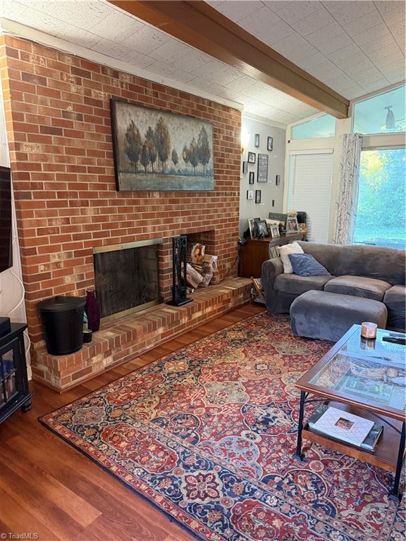 210 Devonway Street Property Photo 13