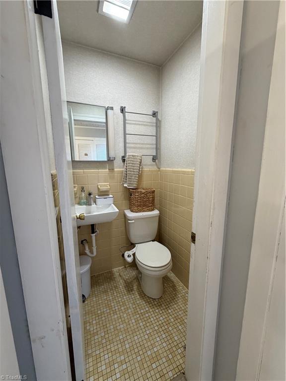 210 Devonway Street Property Photo 20