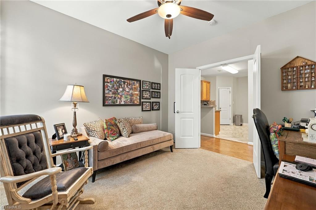 101 Maryland Drive Property Photo 12
