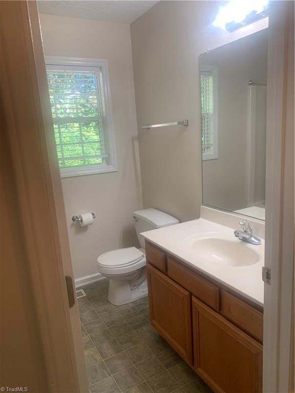 418 Oakland Avenue Property Photo 14