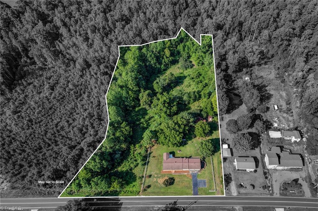 2036 Camp Springs Road Property Photo 3