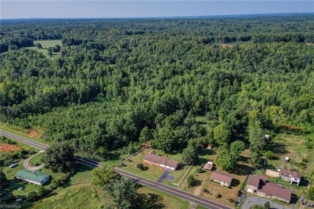 2036 Camp Springs Road Property Photo 5