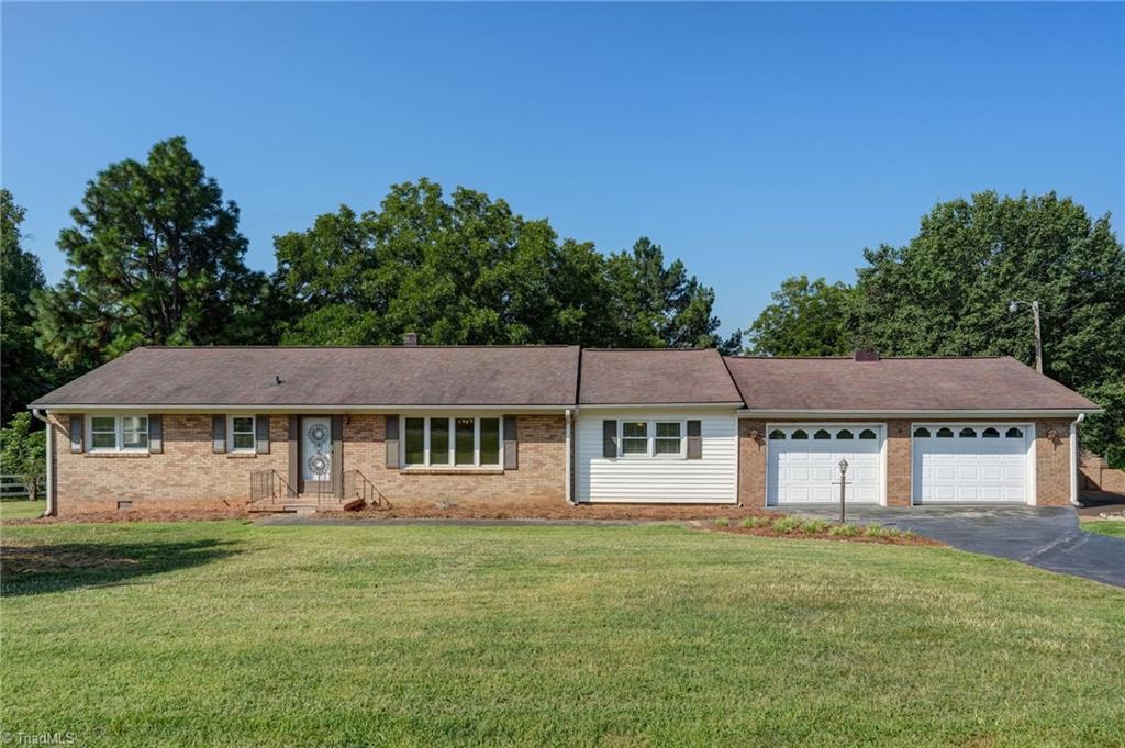 2036 Camp Springs Road Property Photo 9