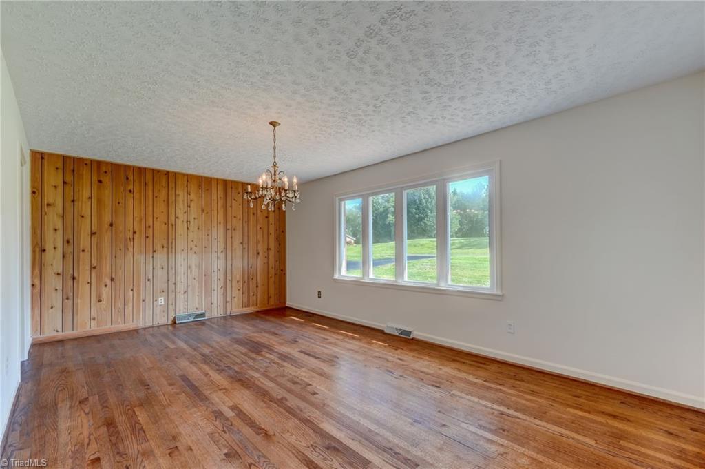 2036 Camp Springs Road Property Photo 10