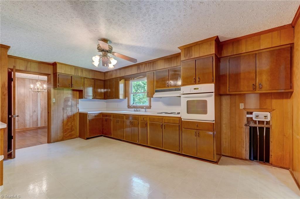 2036 Camp Springs Road Property Photo 18