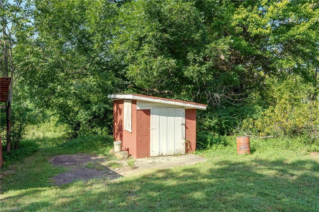 2036 Camp Springs Road Property Photo 45