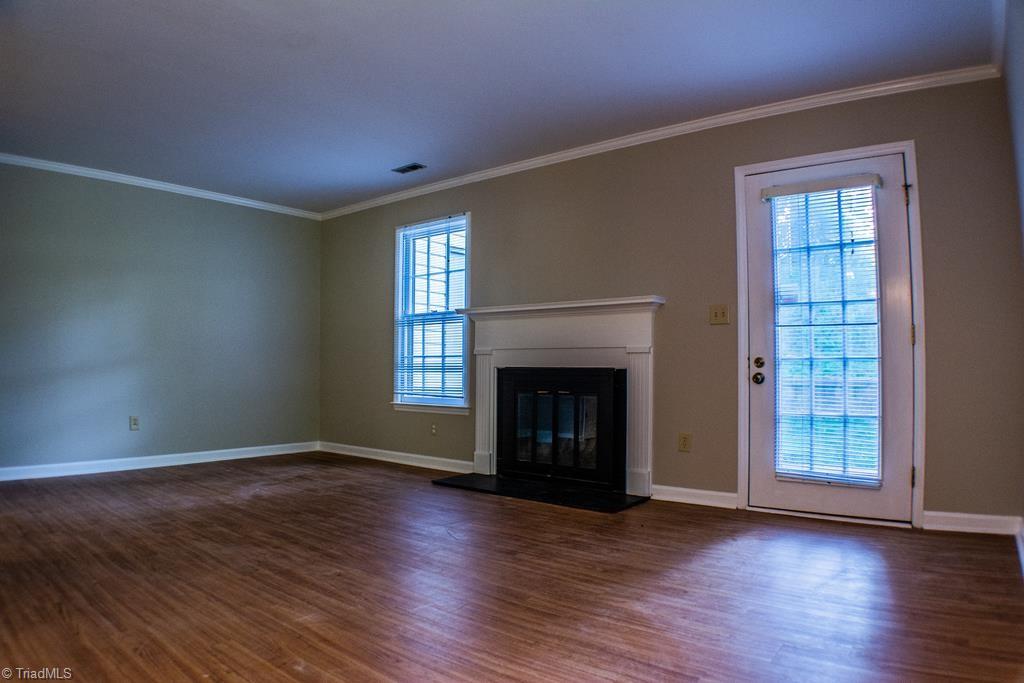 2800 Windy Crossing Property Photo 3
