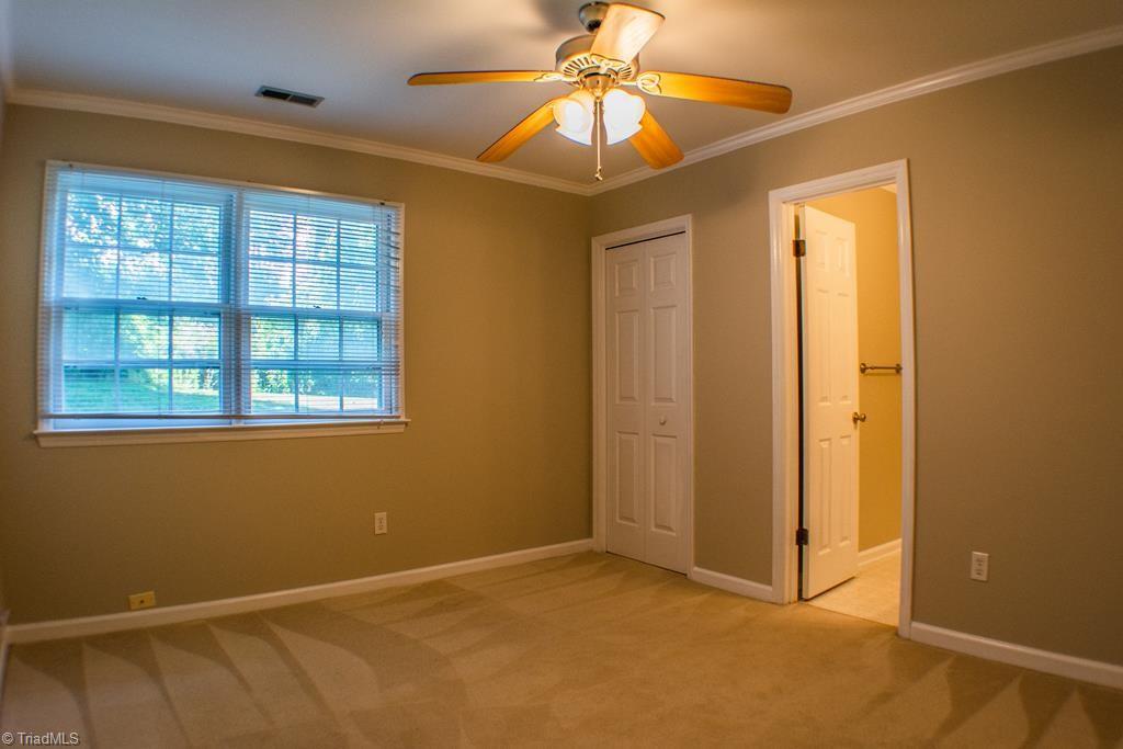 2800 Windy Crossing Property Photo 6