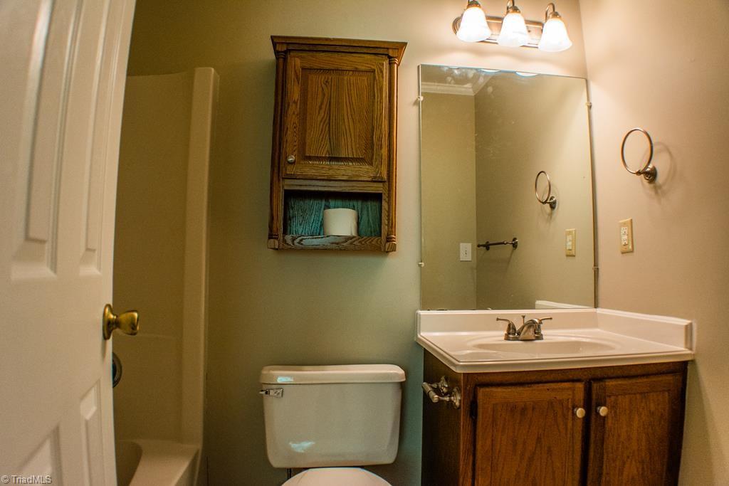 2800 Windy Crossing Property Photo 9
