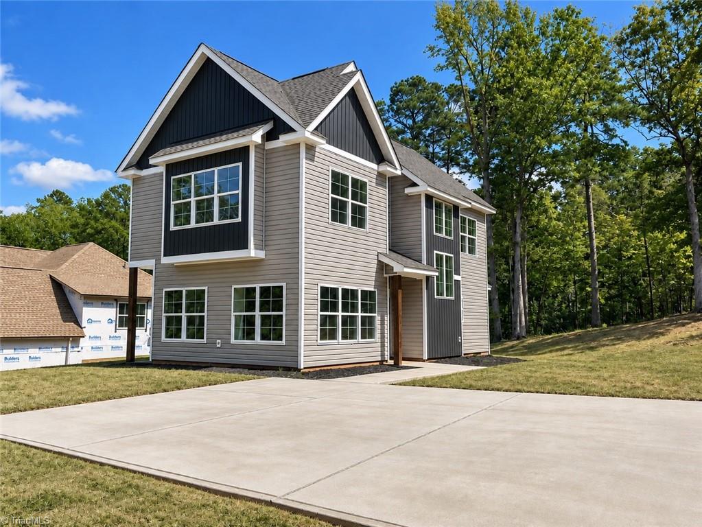 840 Woodrun Drive Property Photo 3