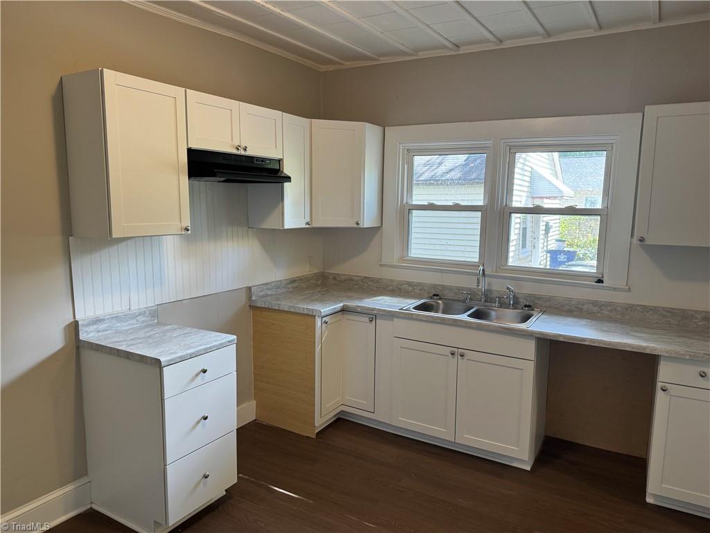 4136 Mineral Avenue Property Photo 15