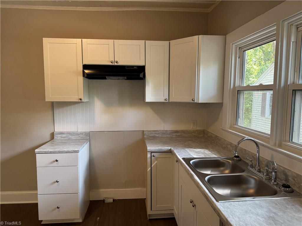4136 Mineral Avenue Property Photo 16