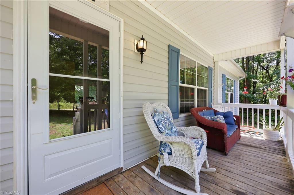 212 Lakeview Drive Property Photo 19