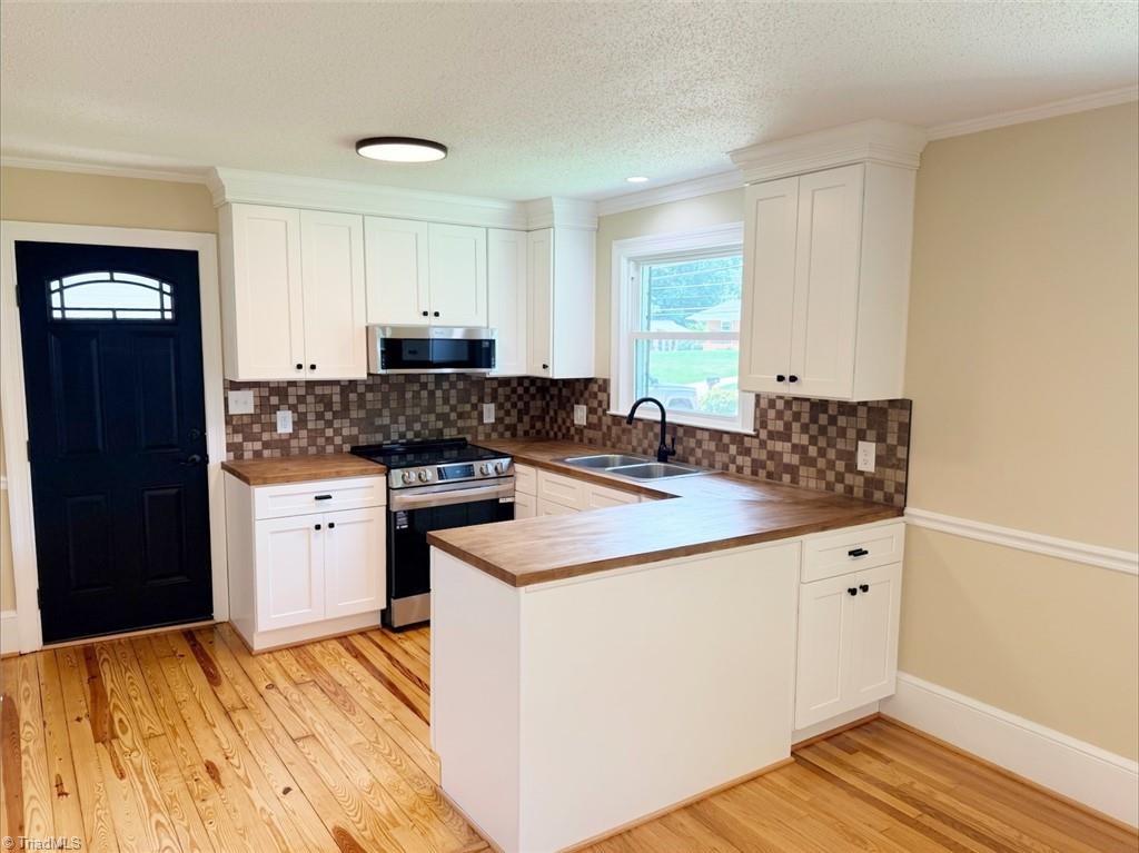 1419 Richardson Drive Property Photo 16