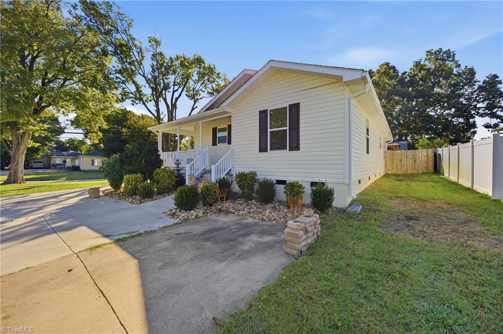 401 Cannon Street Property Photo 5
