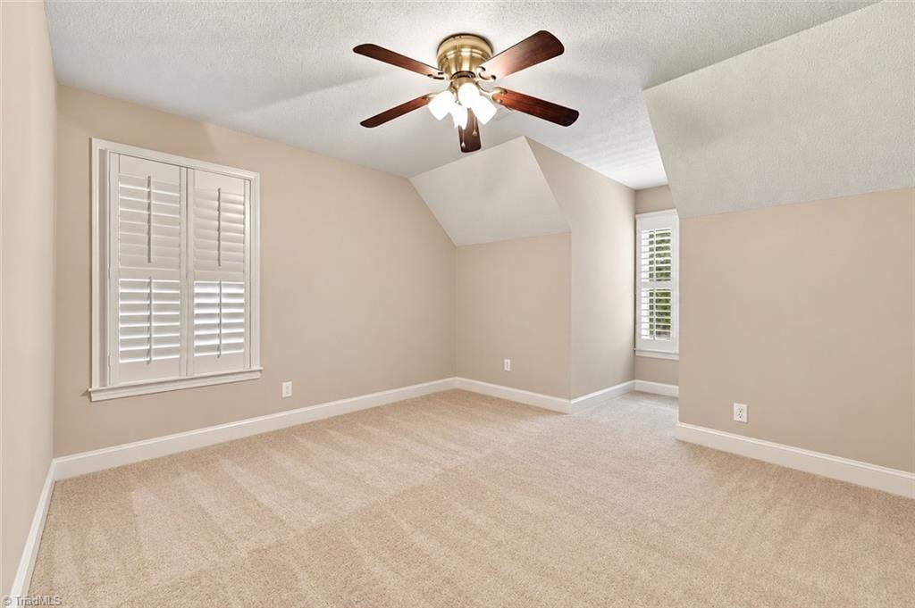 4402 Southeast School Road Property Photo 19