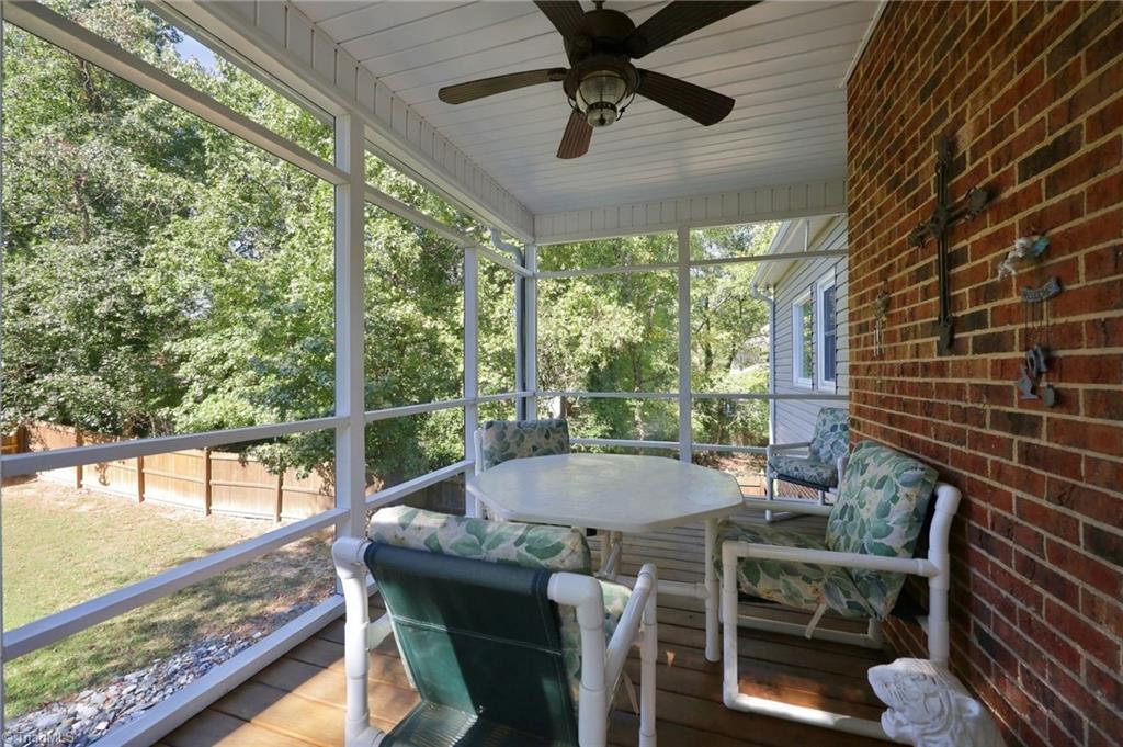 4402 Southeast School Road Property Photo 21