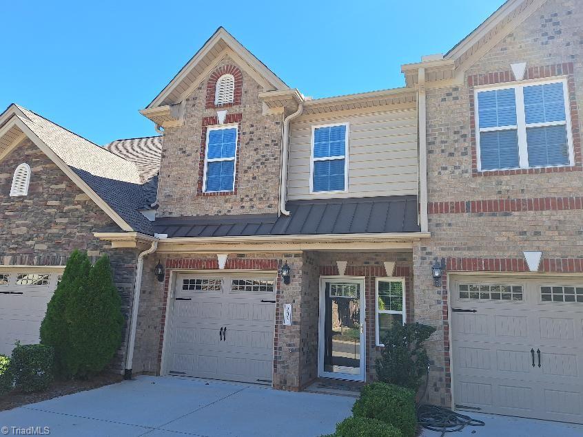203 Zurich Court Property Photo 1