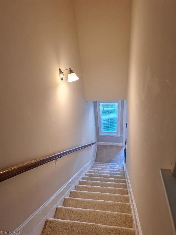 203 Zurich Court Property Photo 11