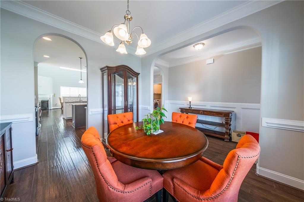 6708 Barton Creek Drive Property Photo 6