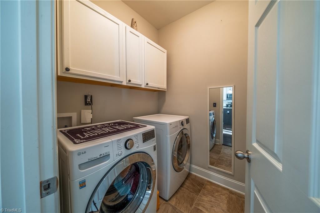 6708 Barton Creek Drive Property Photo 15