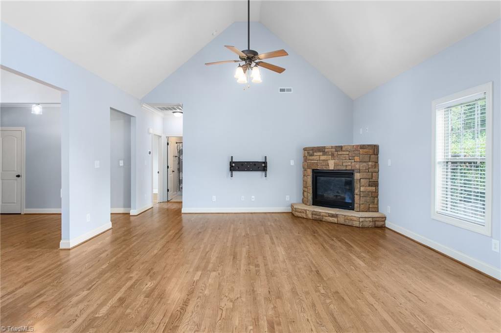7505 Aspen Grove Drive Property Photo 11