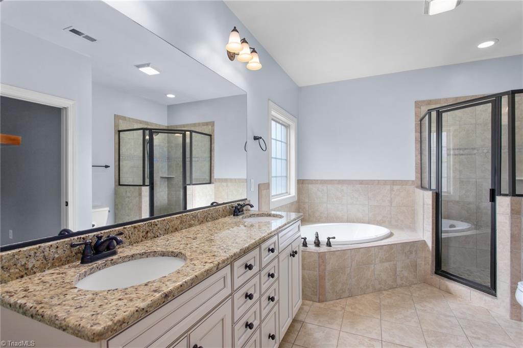 7505 Aspen Grove Drive Property Photo 22