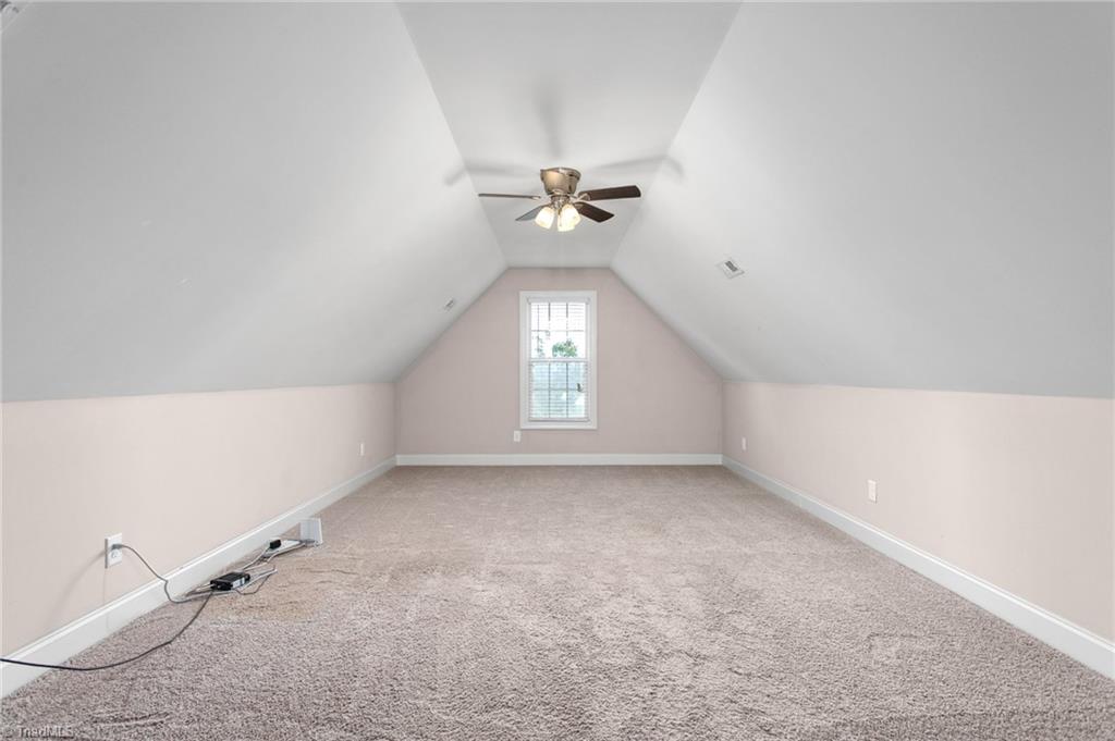 7505 Aspen Grove Drive Property Photo 32