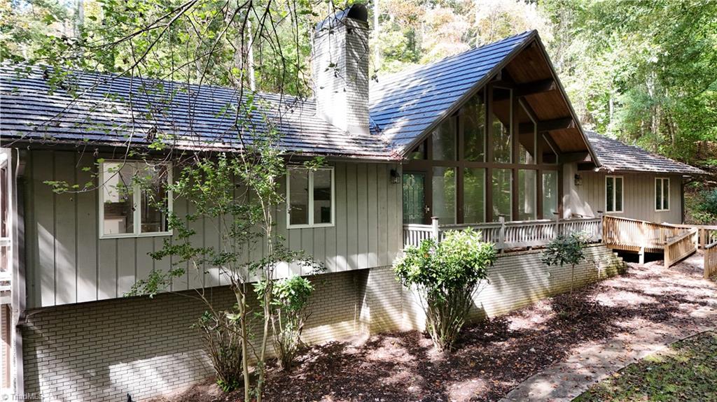 717 Greenhill Road Property Photo 1