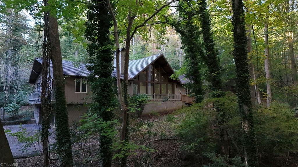 717 Greenhill Road Property Photo 2