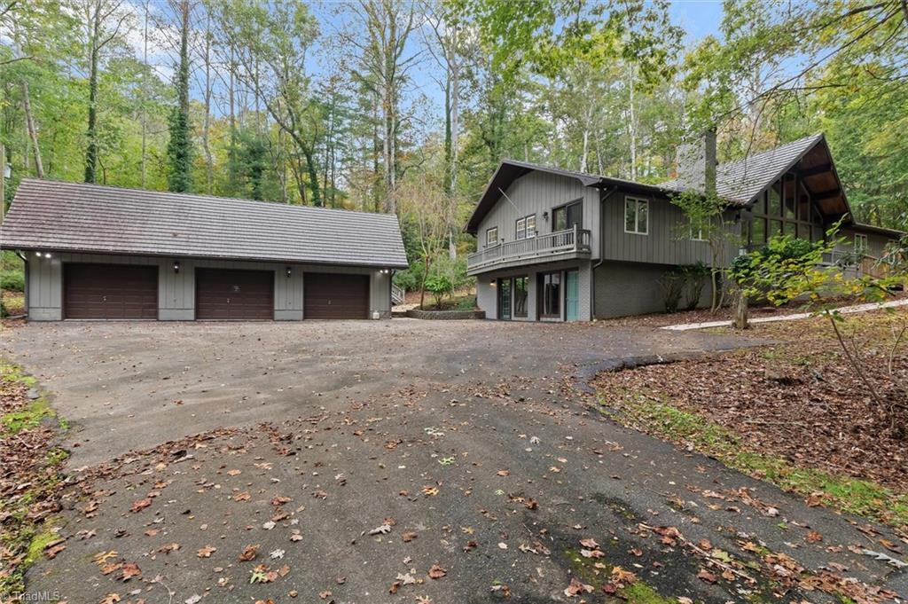 717 Greenhill Road Property Photo 4