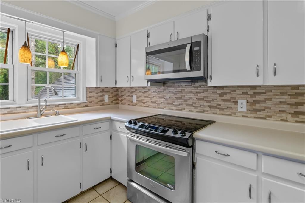 717 Greenhill Road Property Photo 17