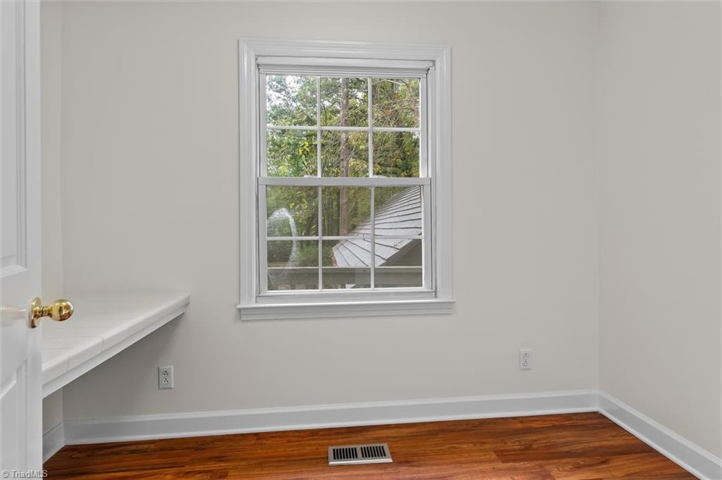 717 Greenhill Road Property Photo 34