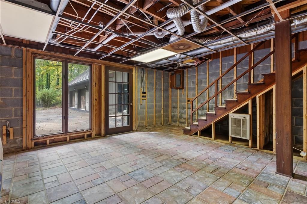 717 Greenhill Road Property Photo 38
