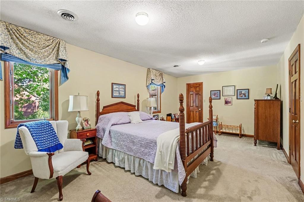449 Drayton Park Drive Property Photo 27
