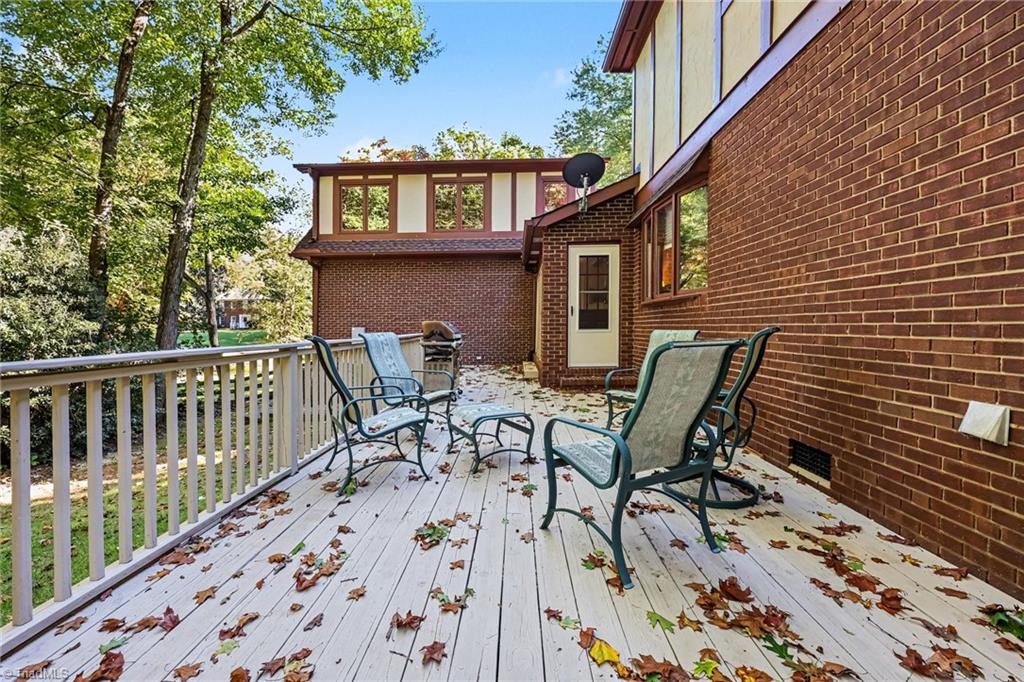 449 Drayton Park Drive Property Photo 30