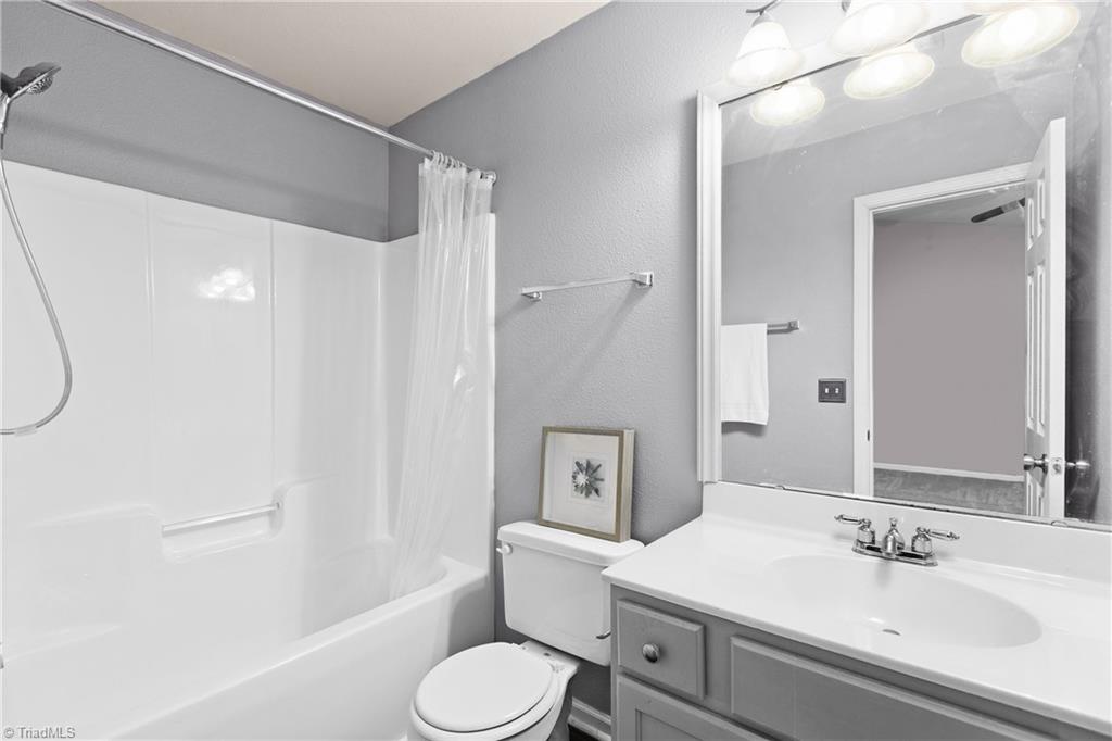4107 Mcconnell Drive Property Photo 20