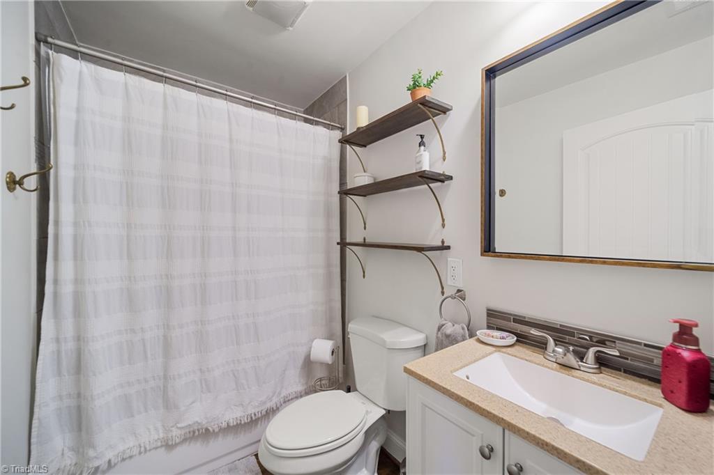 1115 Madison Avenue Property Photo 20