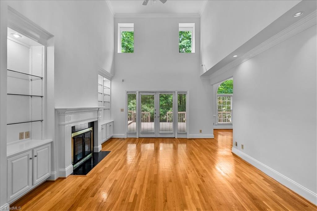 709 Bruton Place Property Photo 7
