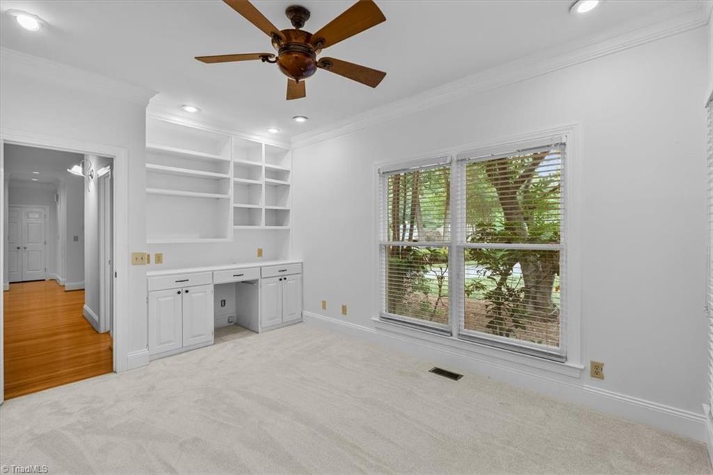 709 Bruton Place Property Photo 25