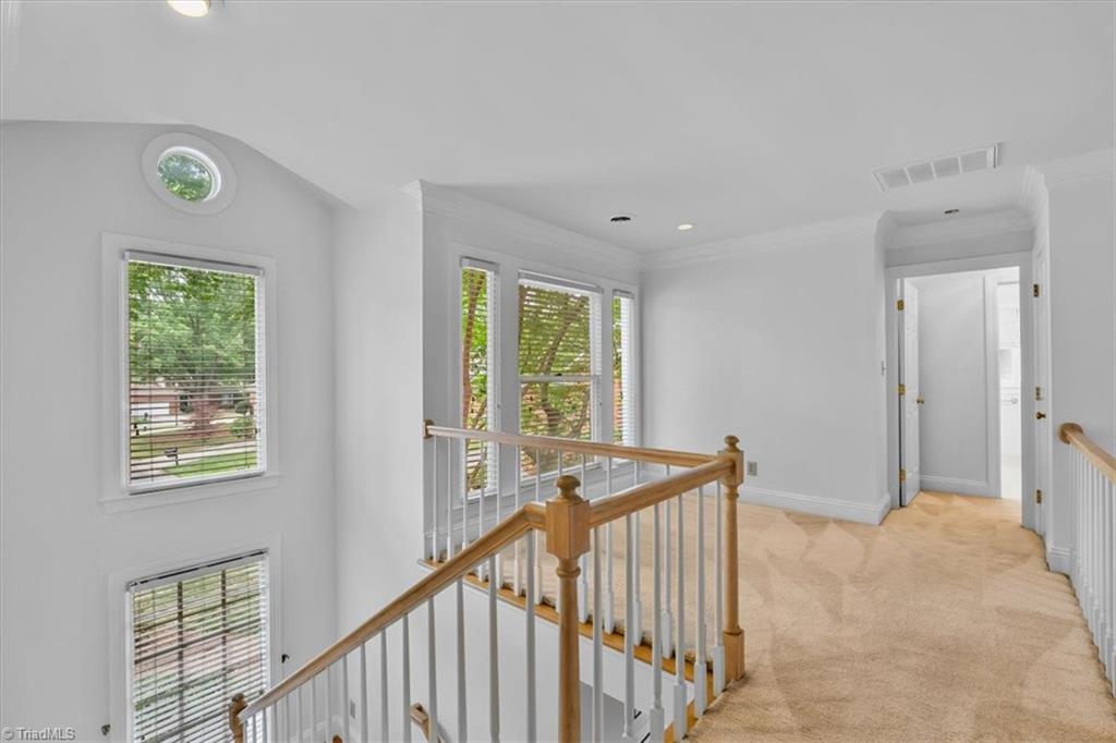 709 Bruton Place Property Photo 28