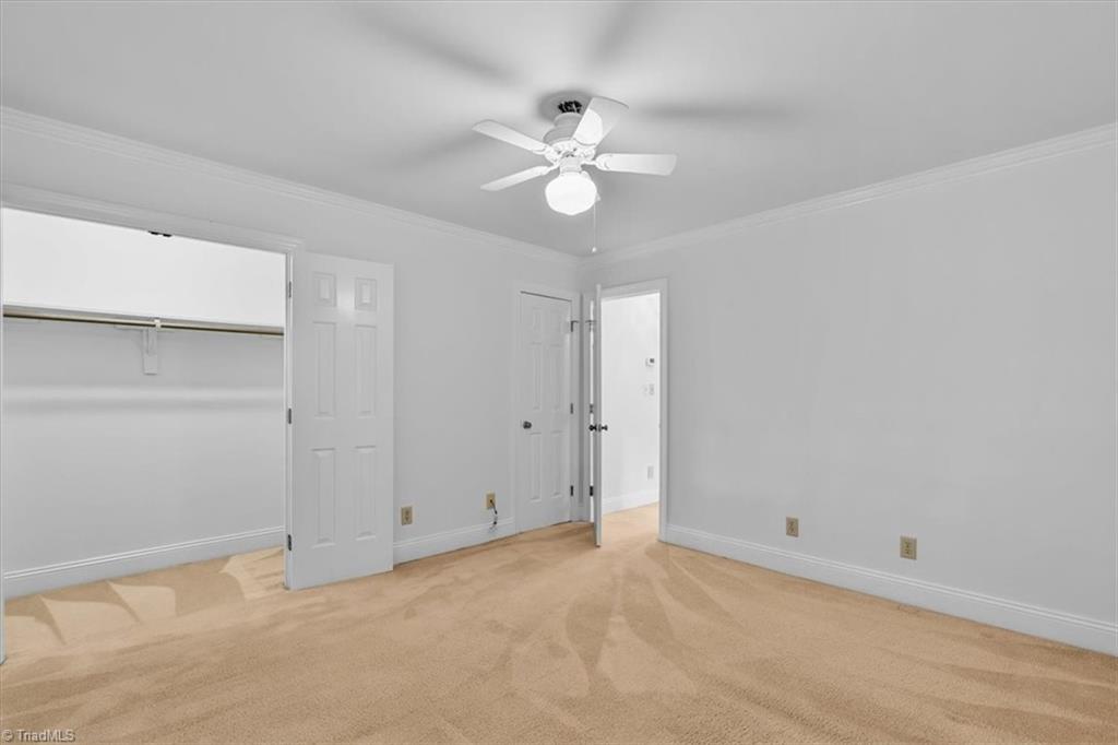 709 Bruton Place Property Photo 35