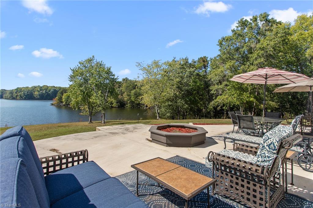 1900 La Vista Drive Property Photo 44