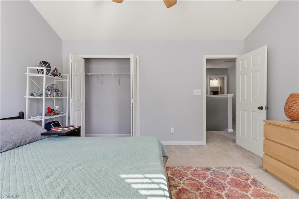1918 Freedom Gate Drive Property Photo 20