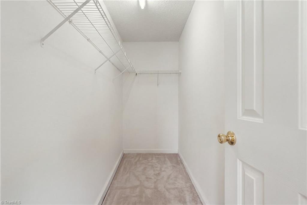 1918 Freedom Gate Drive Property Photo 27