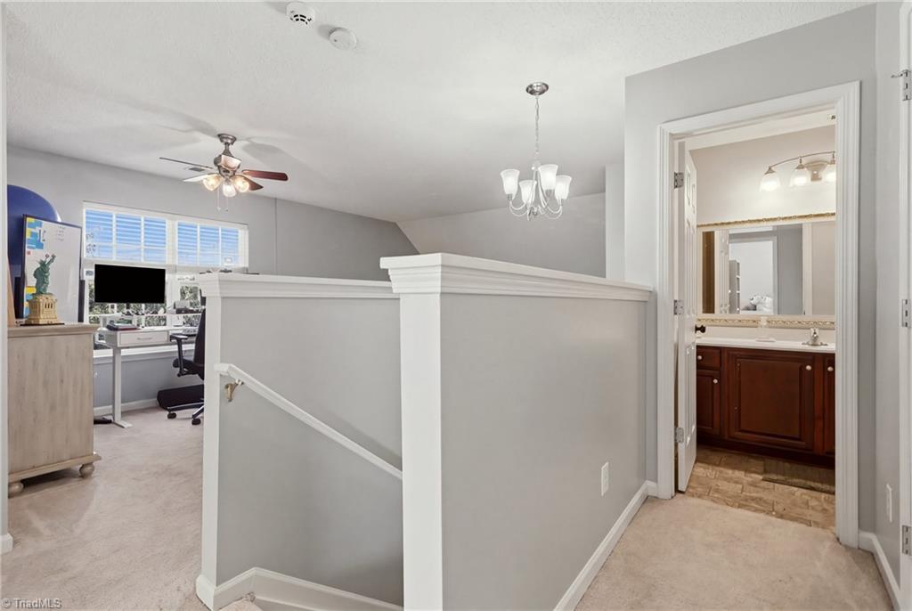1918 Freedom Gate Drive Property Photo 33