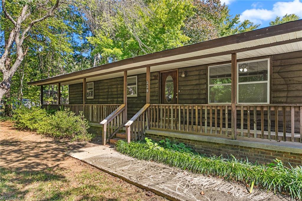 339 Valley Drive Property Photo 3