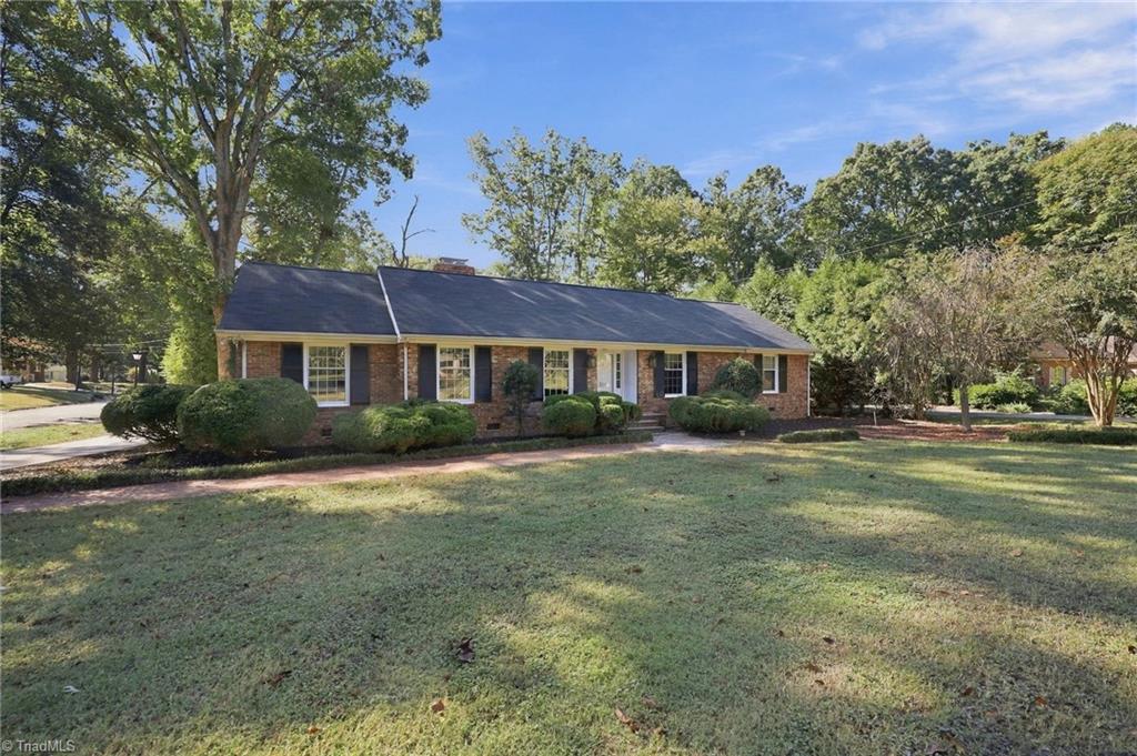 501 Mendenhall Road Property Photo 4