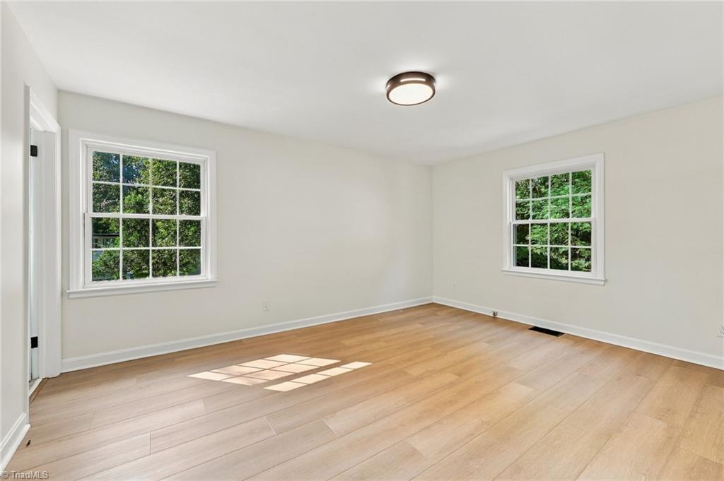 501 Mendenhall Road Property Photo 27